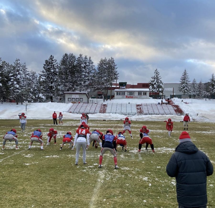 Truckee+High+Varsity+Football+game+11.5.22+preview